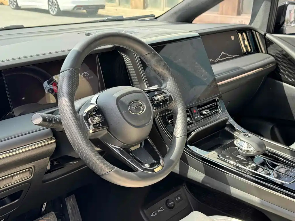 TRUMPCHI M8 2023