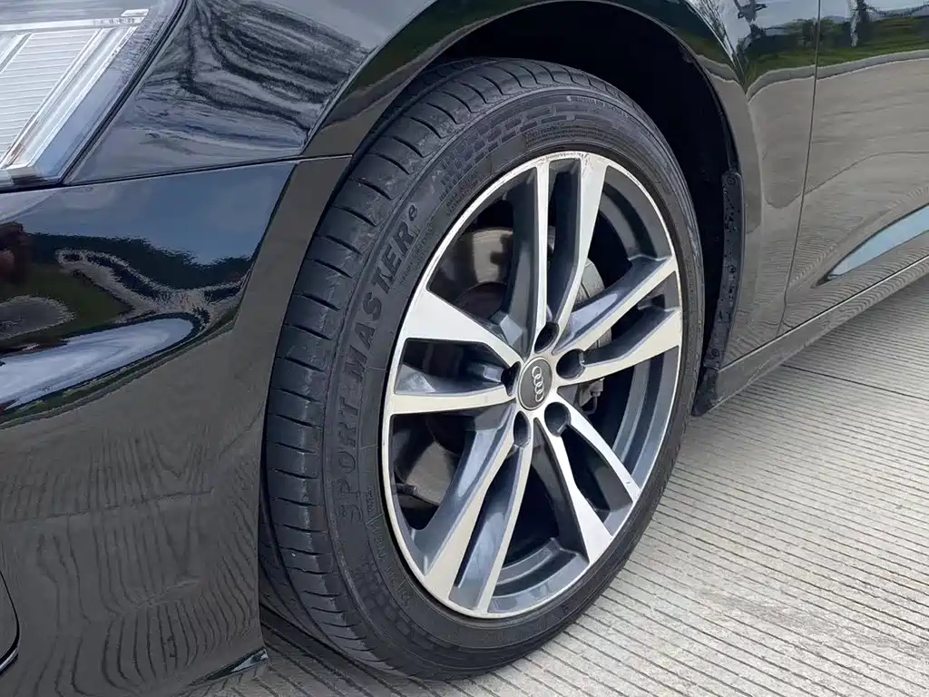 AUDI A6L 2020