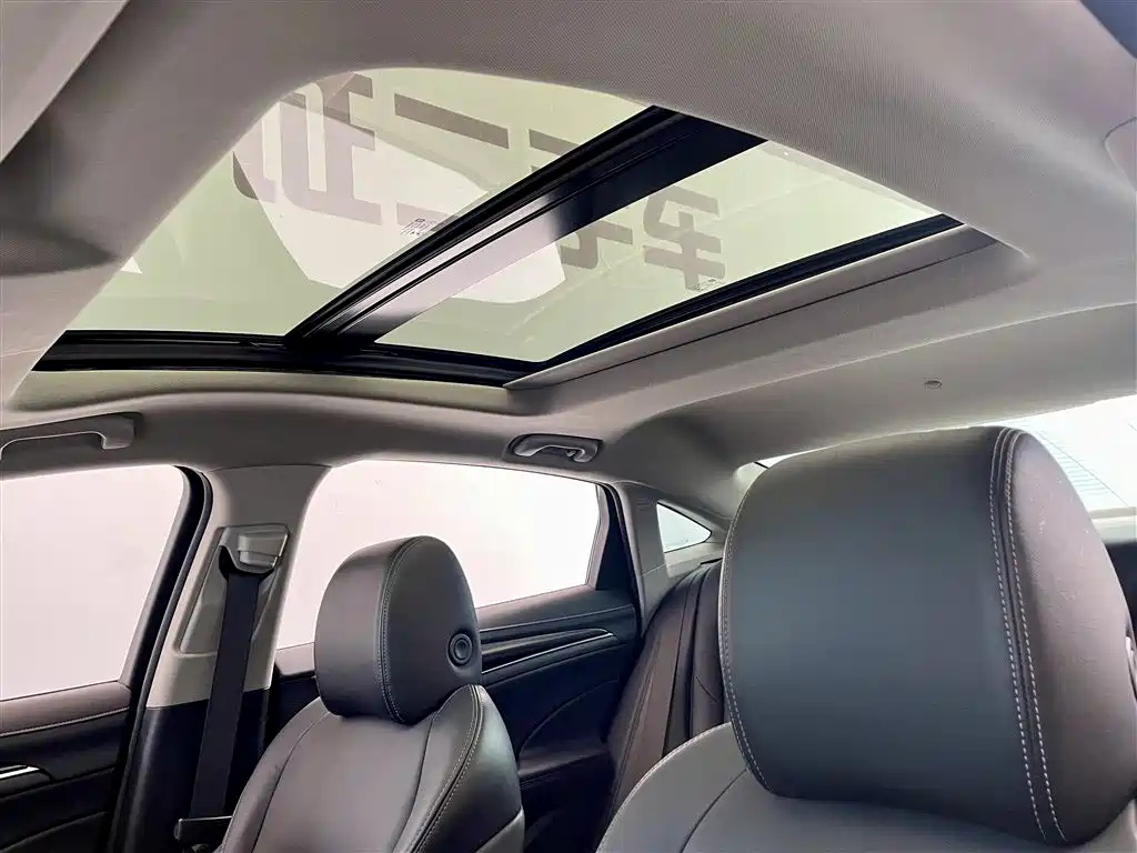 BUICK LACROSSE 2022