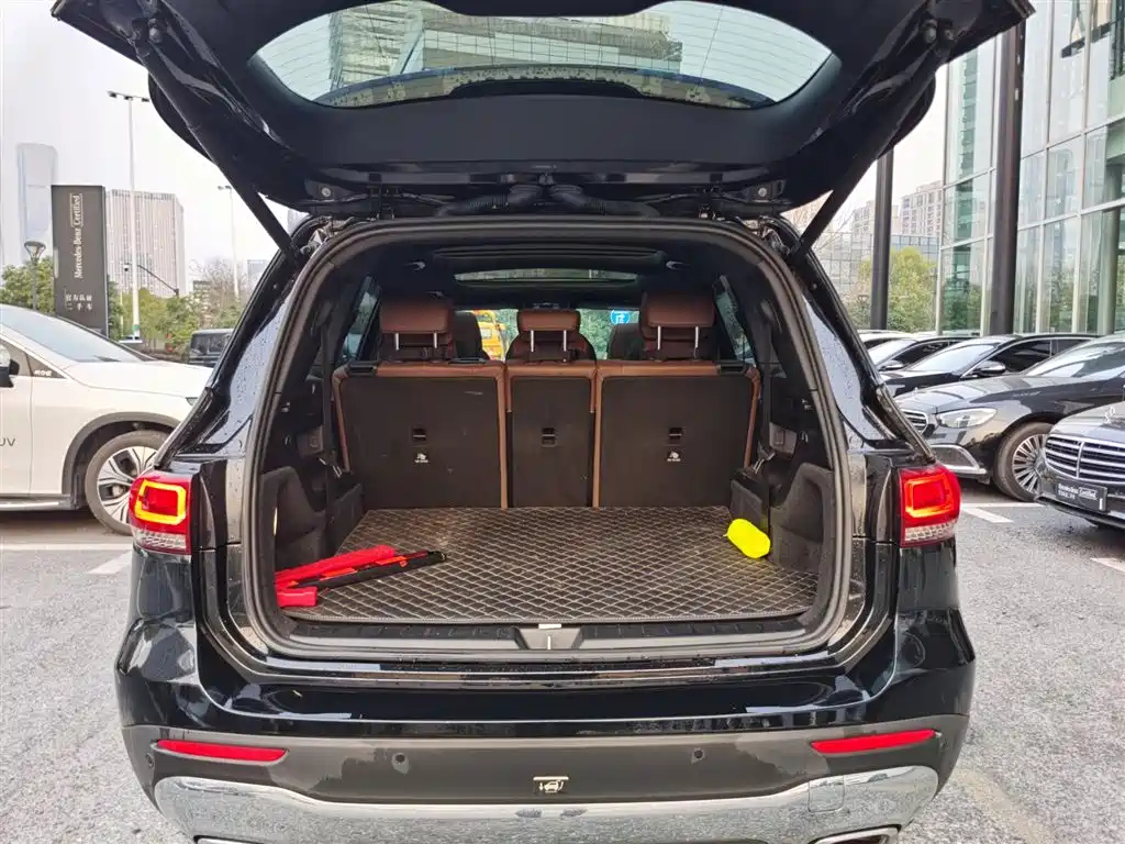 MERCEDES BENZ GLB 2022