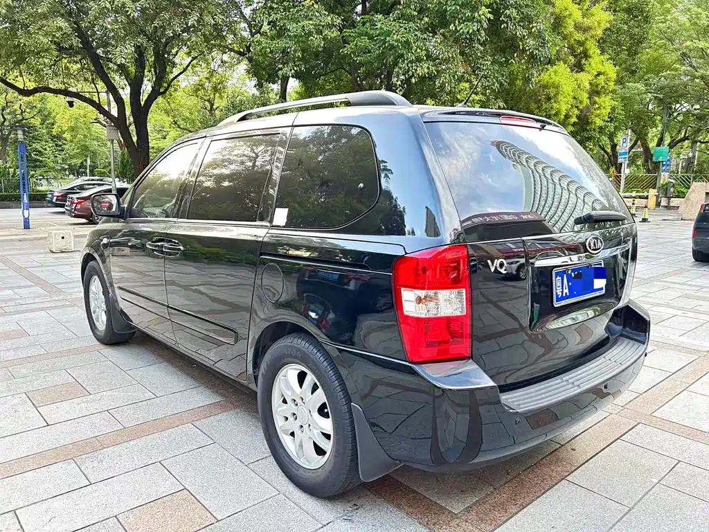 KIA VQ 2011