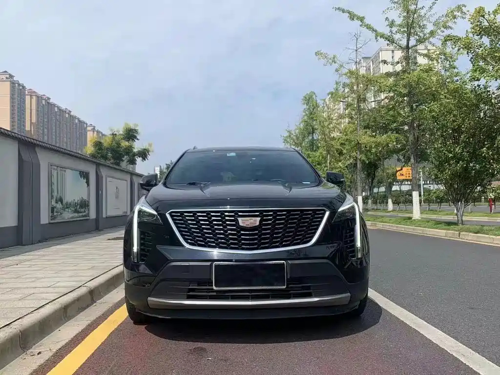 CADILLAC XT4 2021