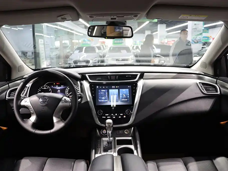 NISSAN MURANO 2022