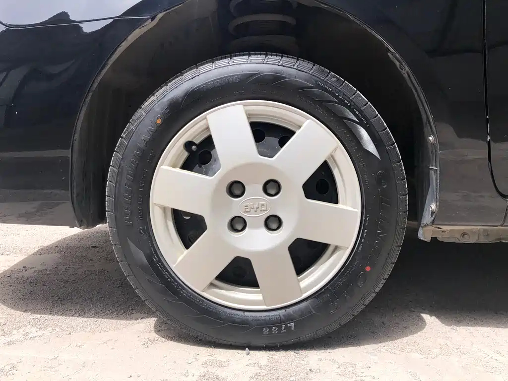 BYD F3 2016
