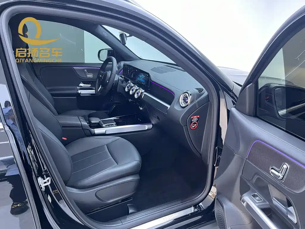 MERCEDES BENZ GLB 2022