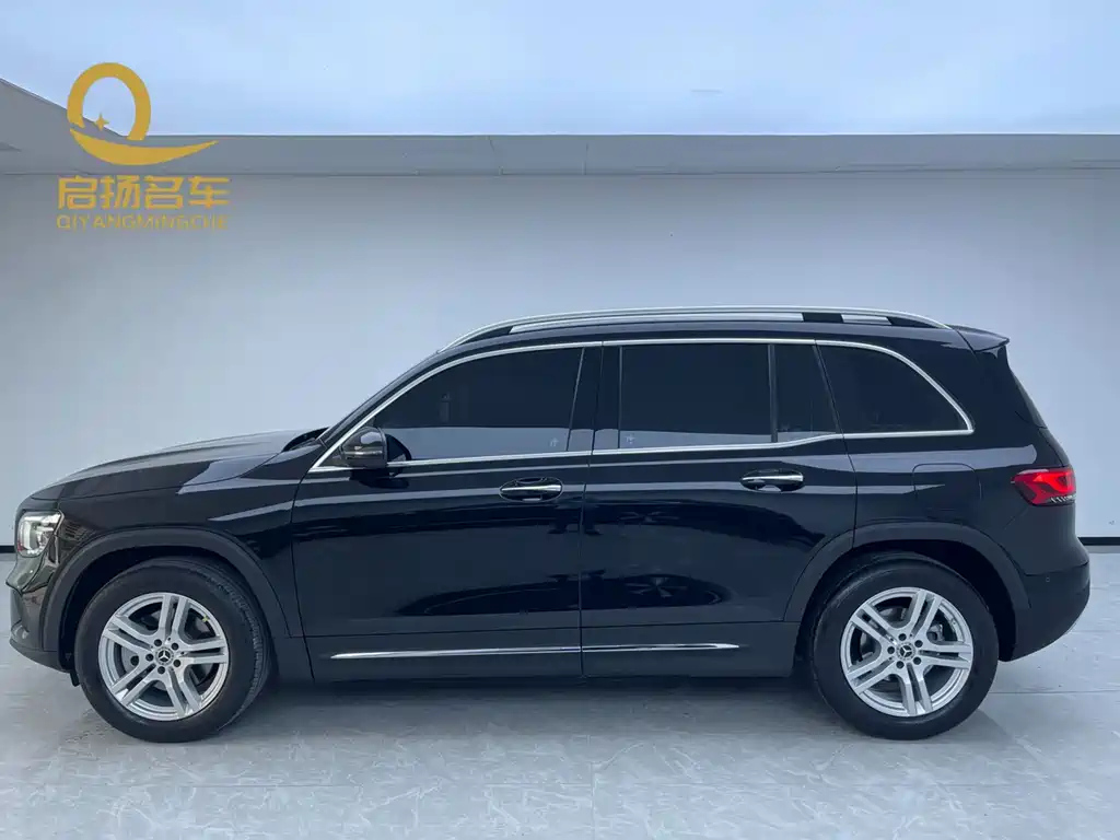 MERCEDES BENZ GLB 2022