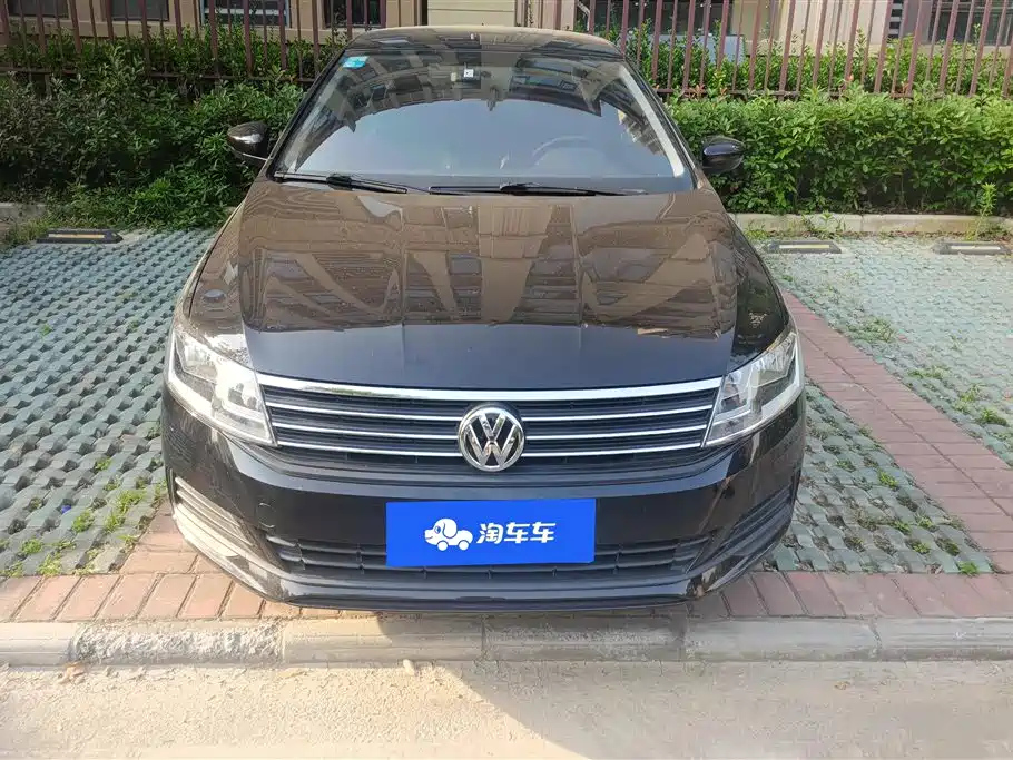 VOLKSWAGEN LAVIDA 2021