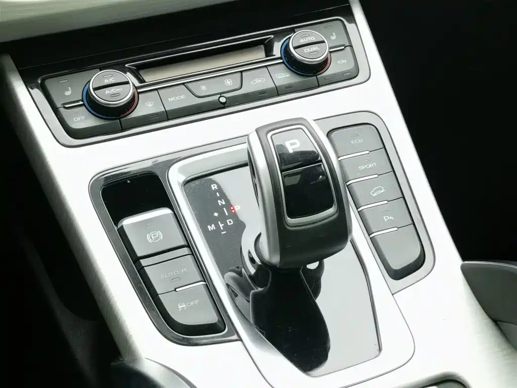 GEELY AUTO BOYUE 2019