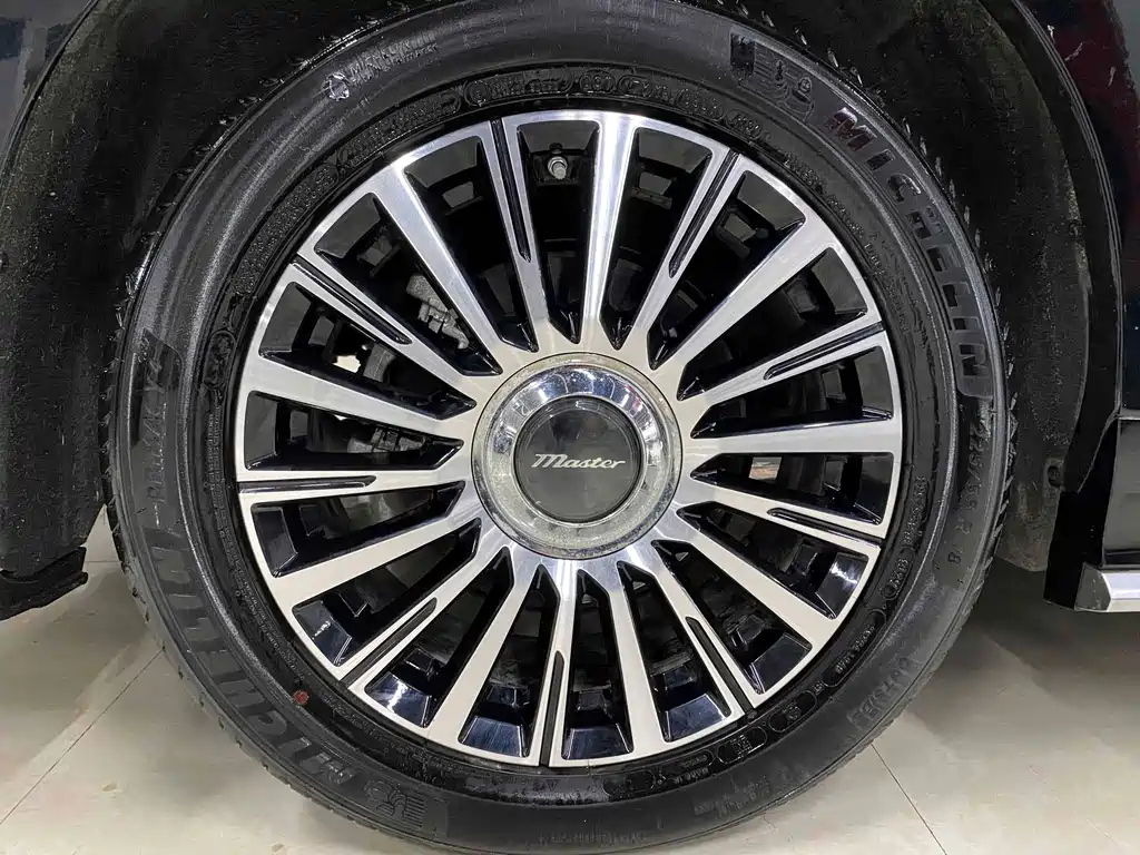 TRUMPCHI M8 2022