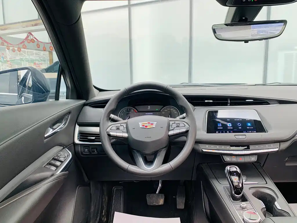 CADILLAC XT4 2020
