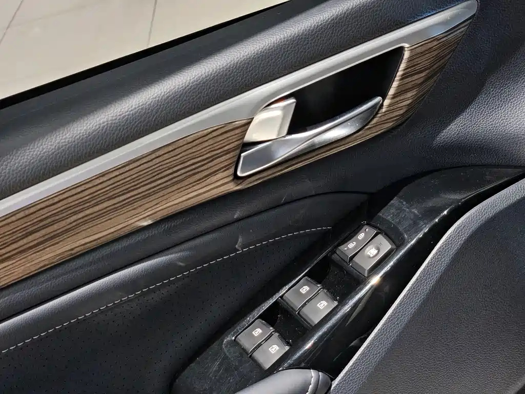 TRUMPCHI M8 2022