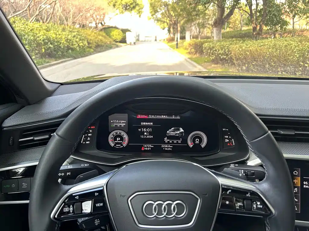 AUDI A6L 2022