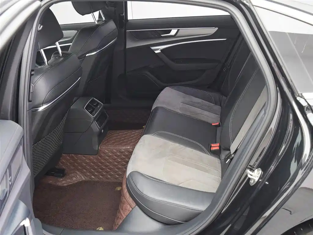 AUDI A6L 2020