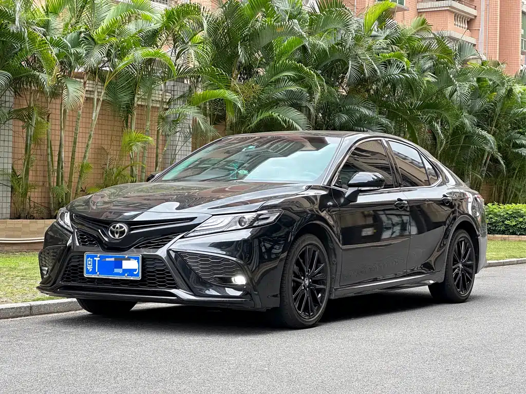 TOYOTA CAMRY 2023