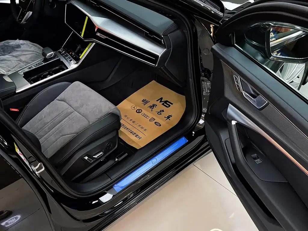 AUDI A6L 2024