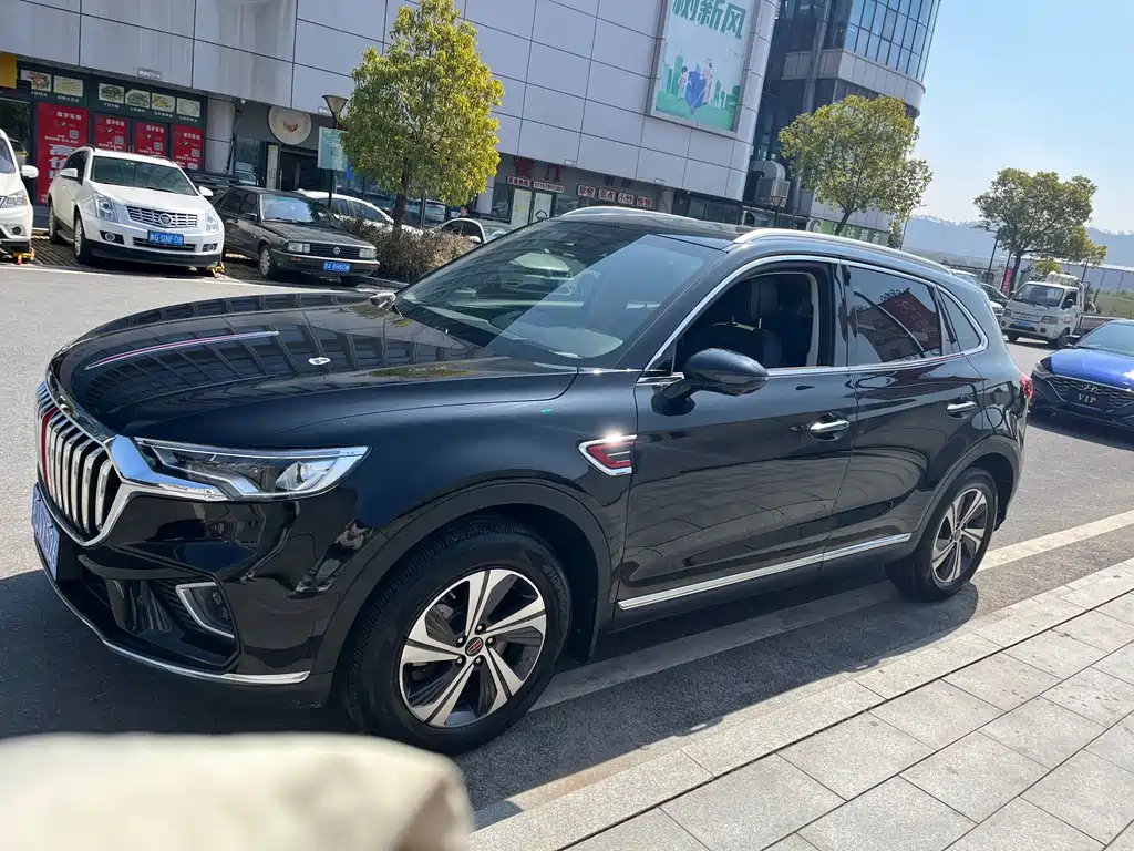 HONGQI HS5 2020