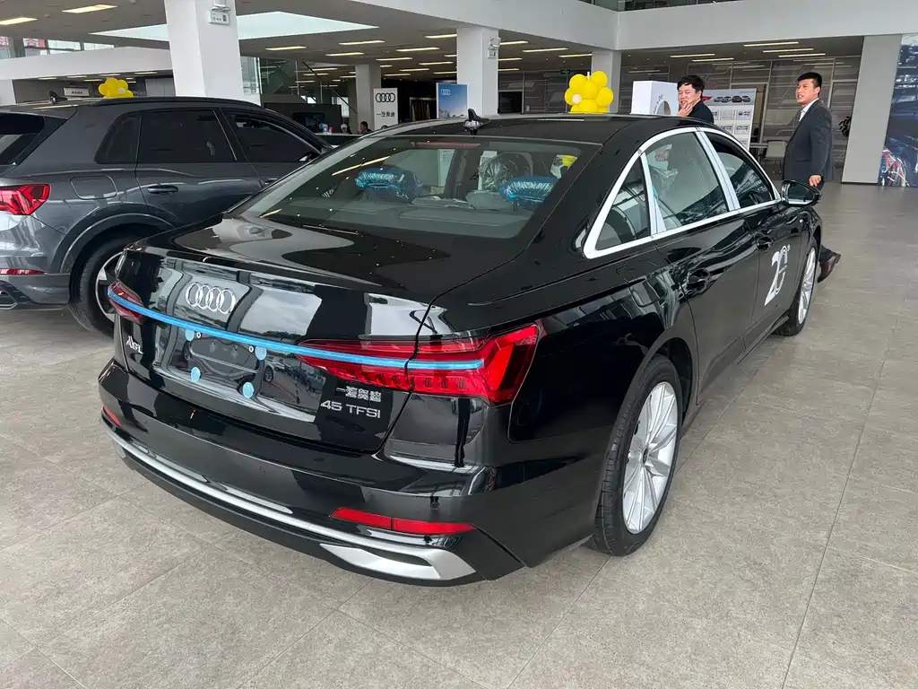 AUDI A6L 2024