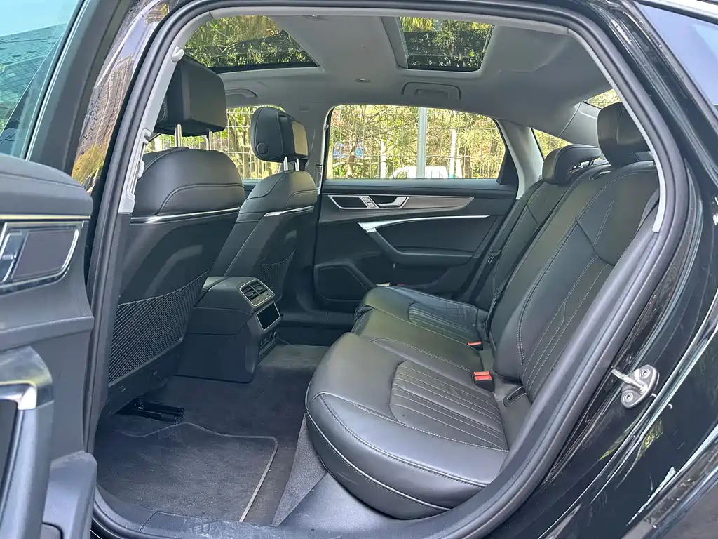AUDI A6L 2023