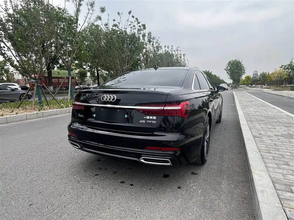 AUDI A6L 2022