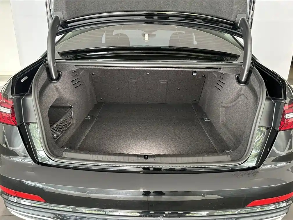 AUDI A6L 2021