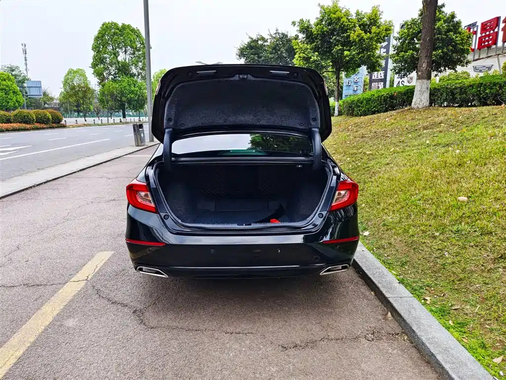 HONDA ACCORD 2021