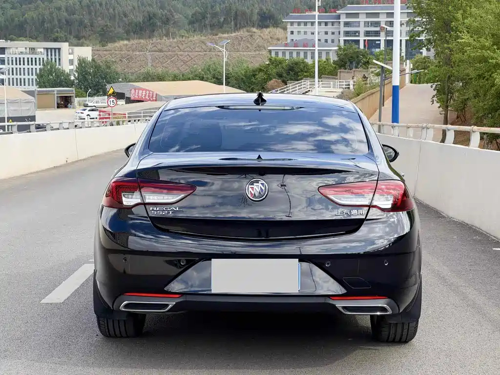 BUICK REGAL 2023