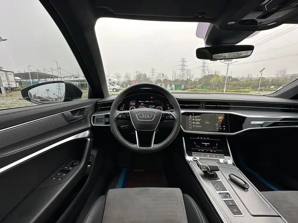 AUDI A6L 2021