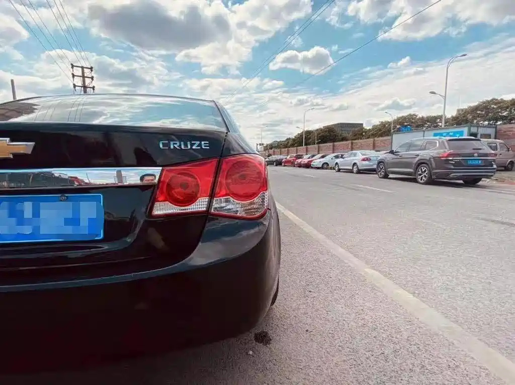 CHEVROLET CRUZE 2013