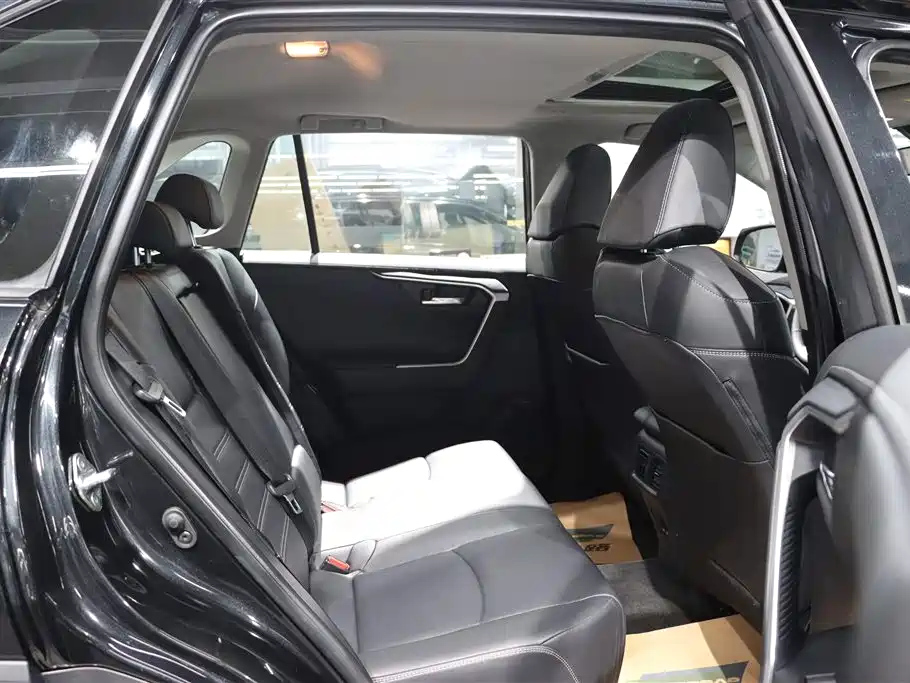 TOYOTA RAV4 RONGFANG 2021