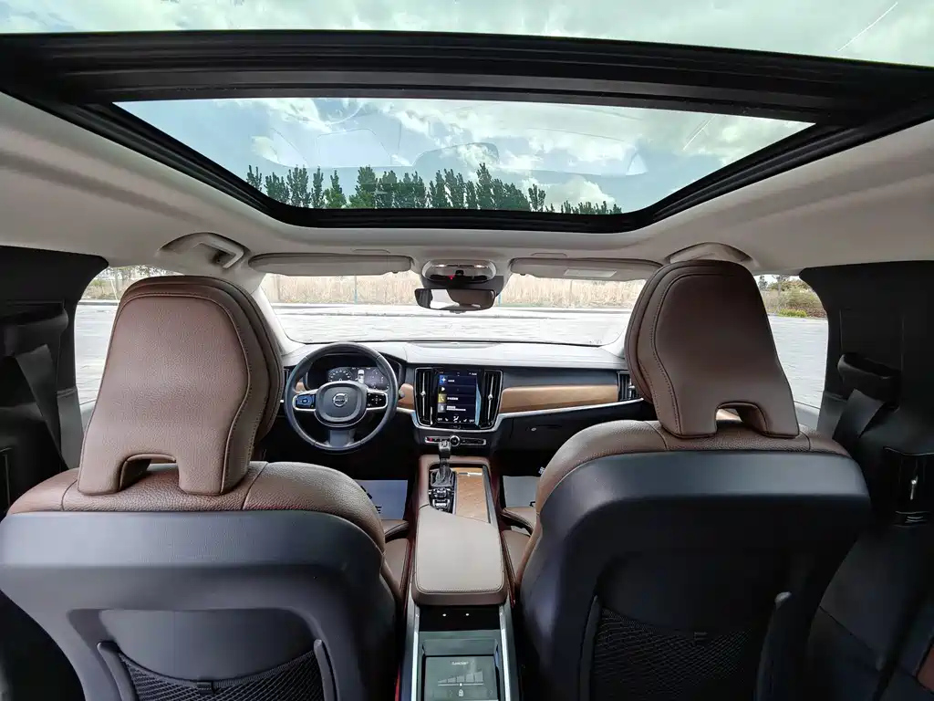 VOLVO S90 2020
