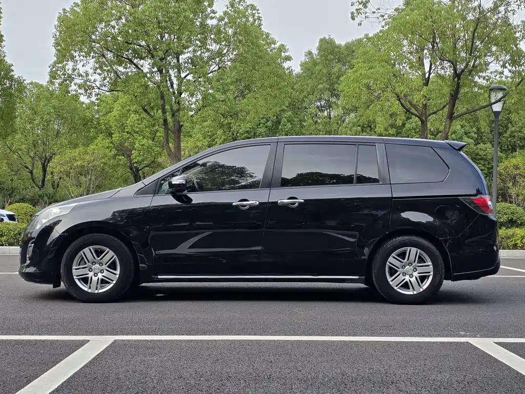 MAZDA 8 2013