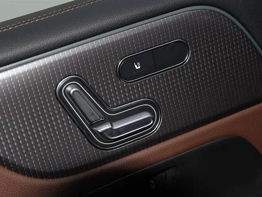 MERCEDES BENZ GLB 2021