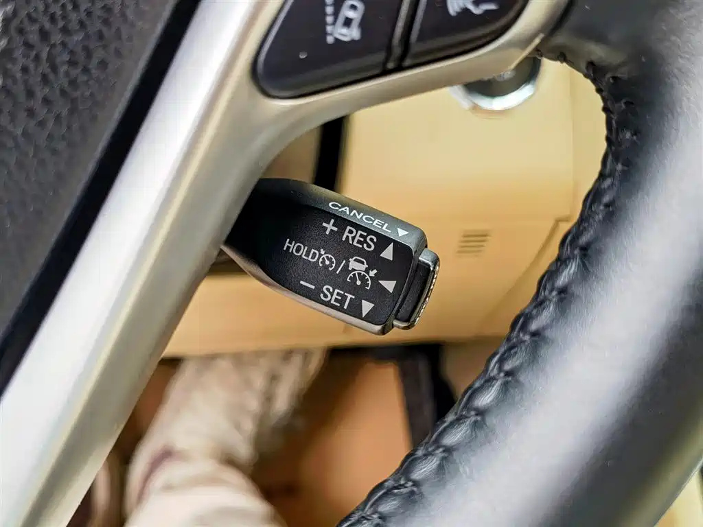 TOYOTA HIGHLANDER 2020
