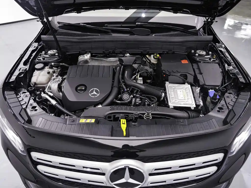 MERCEDES BENZ GLB 2020