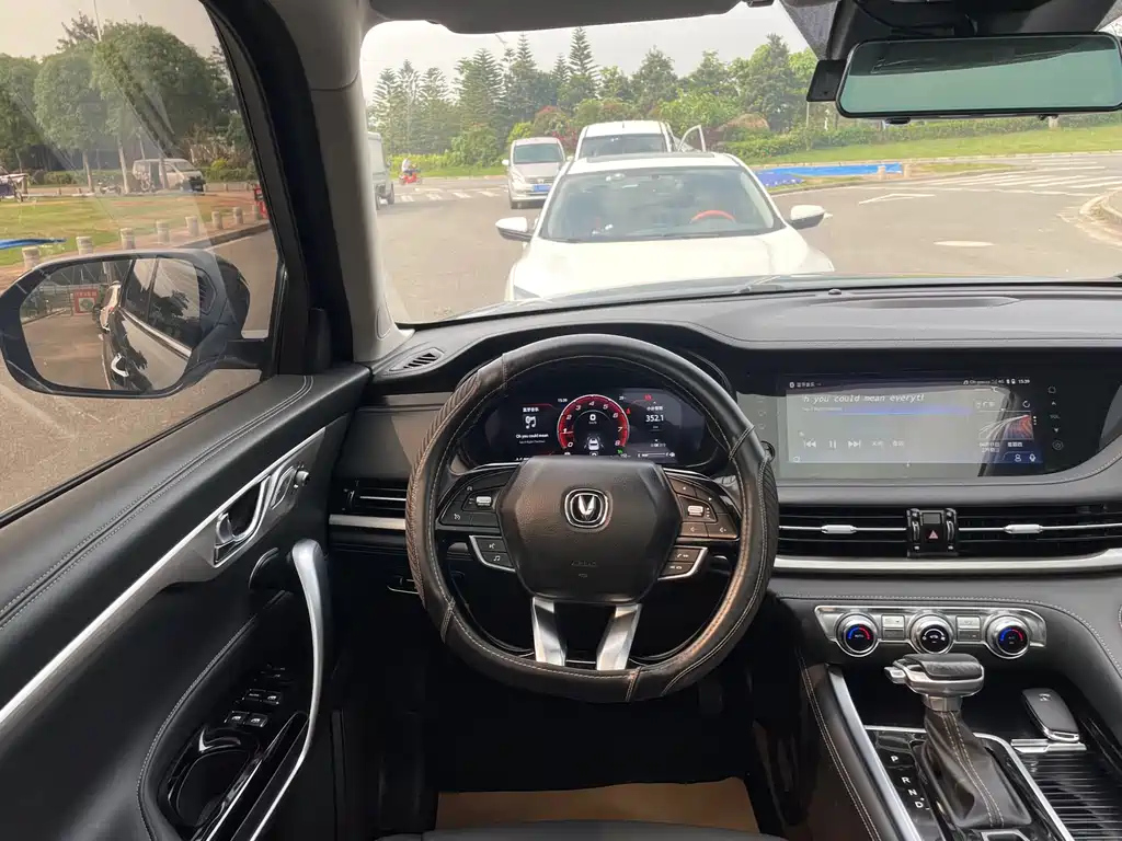 CHANGAN CS95 2019