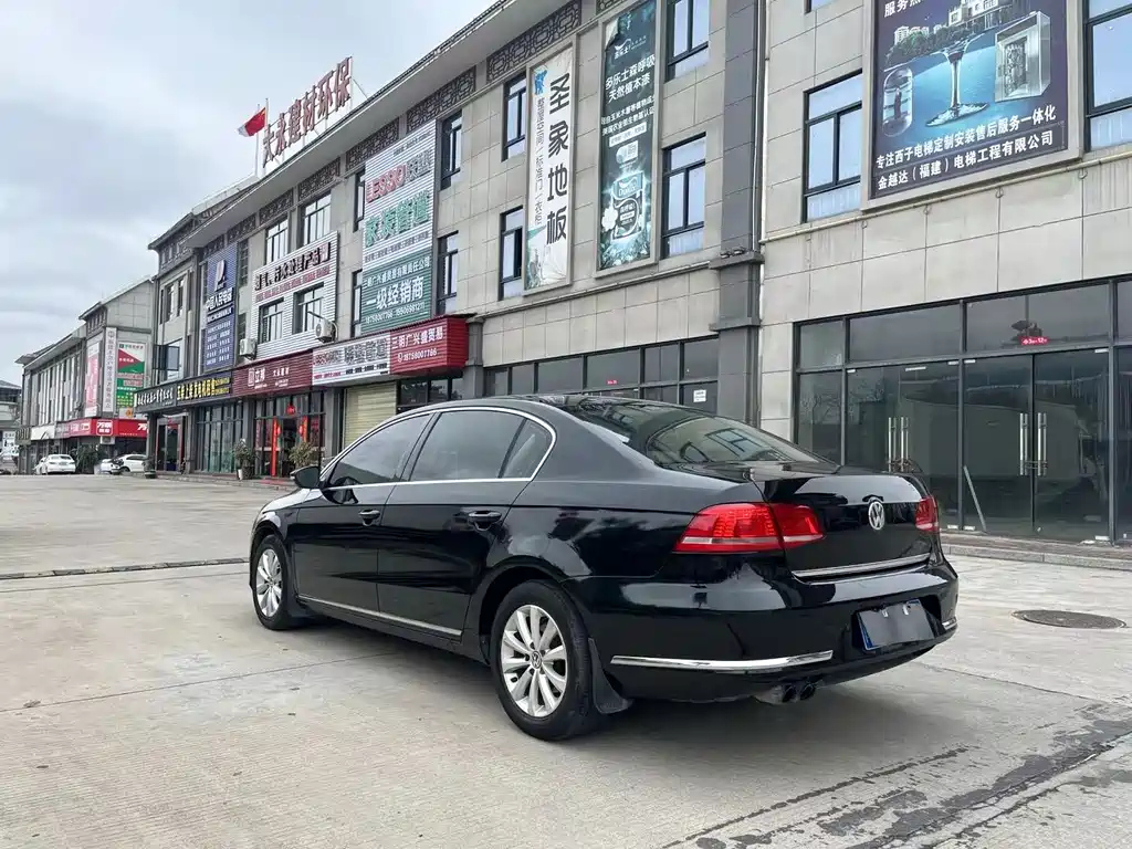 VOLKSWAGEN MAGOTAN 2016