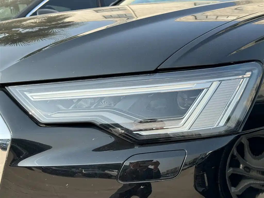 AUDI A6L 2022