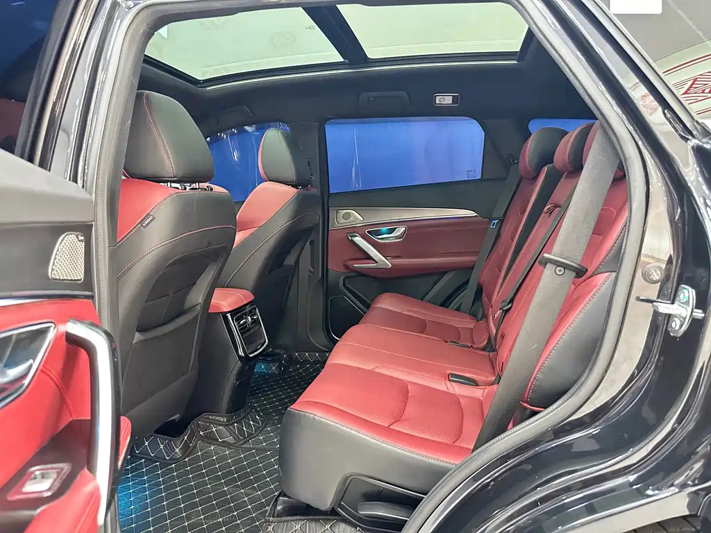JETOUR X70 PLUS 2022