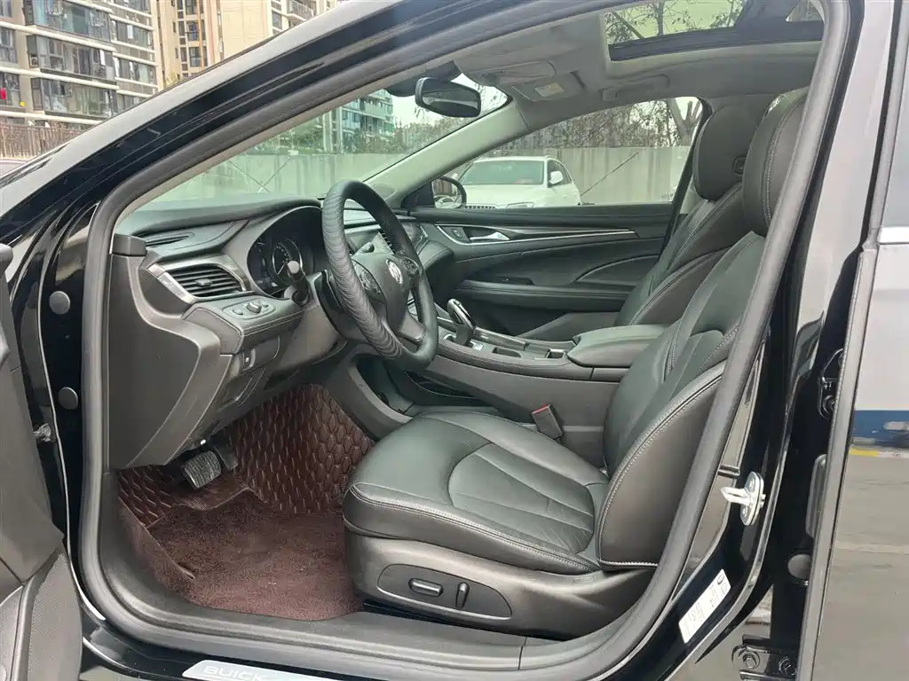 BUICK LACROSSE 2020