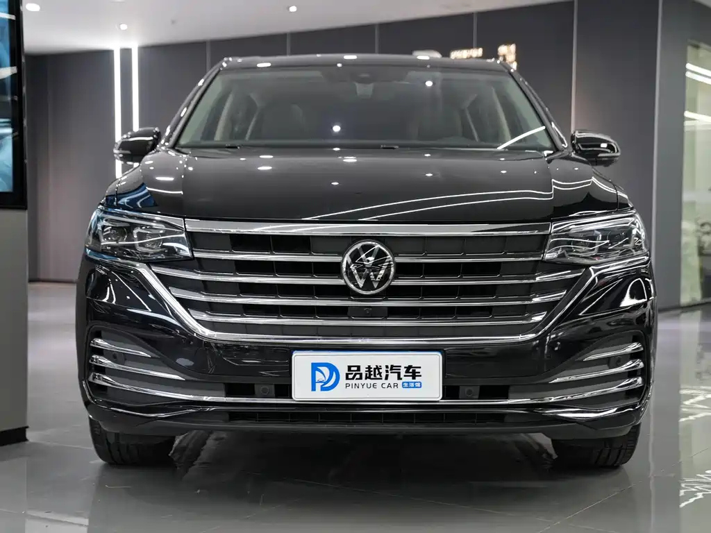 VOLKSWAGEN VILORAN 2022