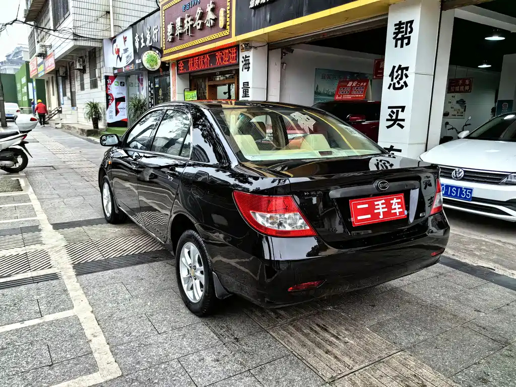 BYD F3 2013