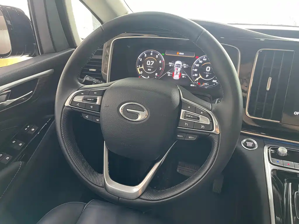 TRUMPCHI M8 2022