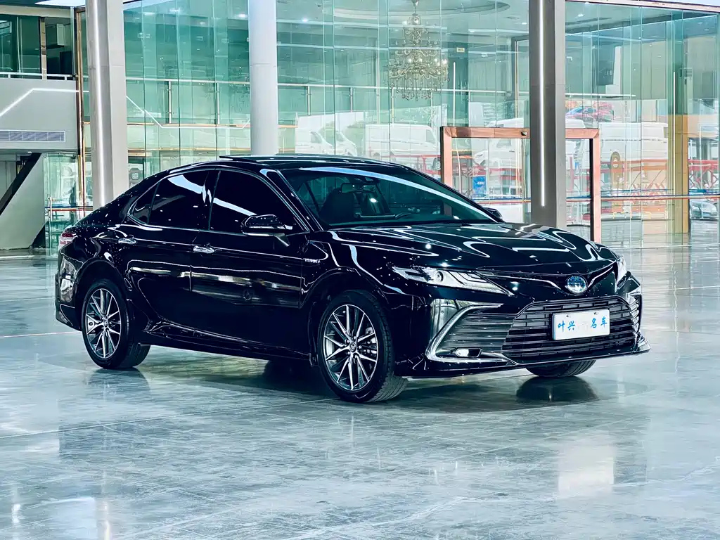 TOYOTA CAMRY 2021