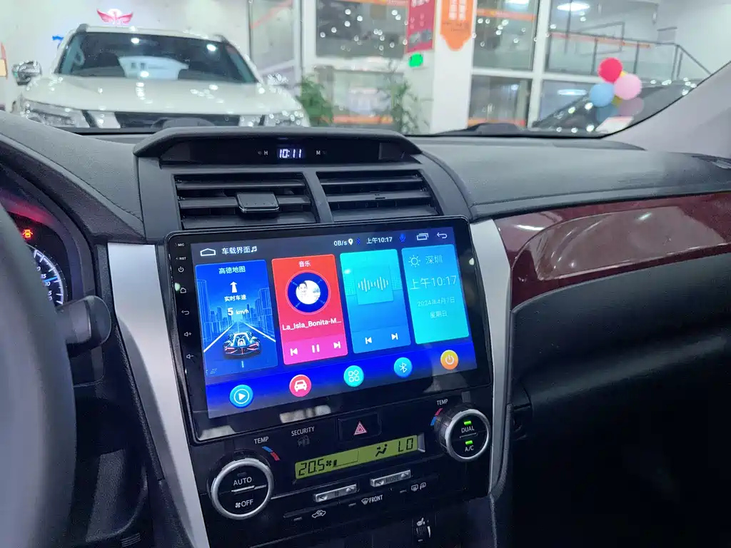 TOYOTA CAMRY 2014