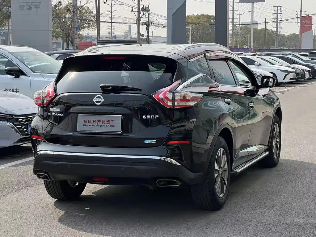 NISSAN MURANO 2018