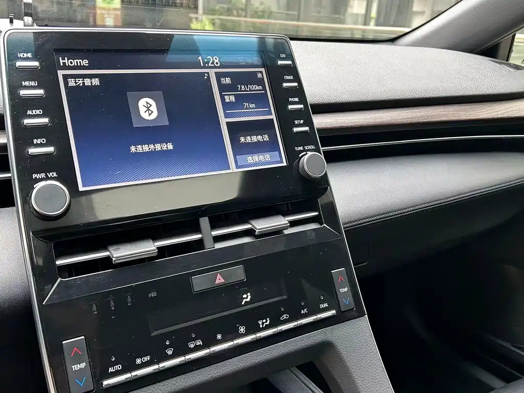 TOYOTA AVALON 2020