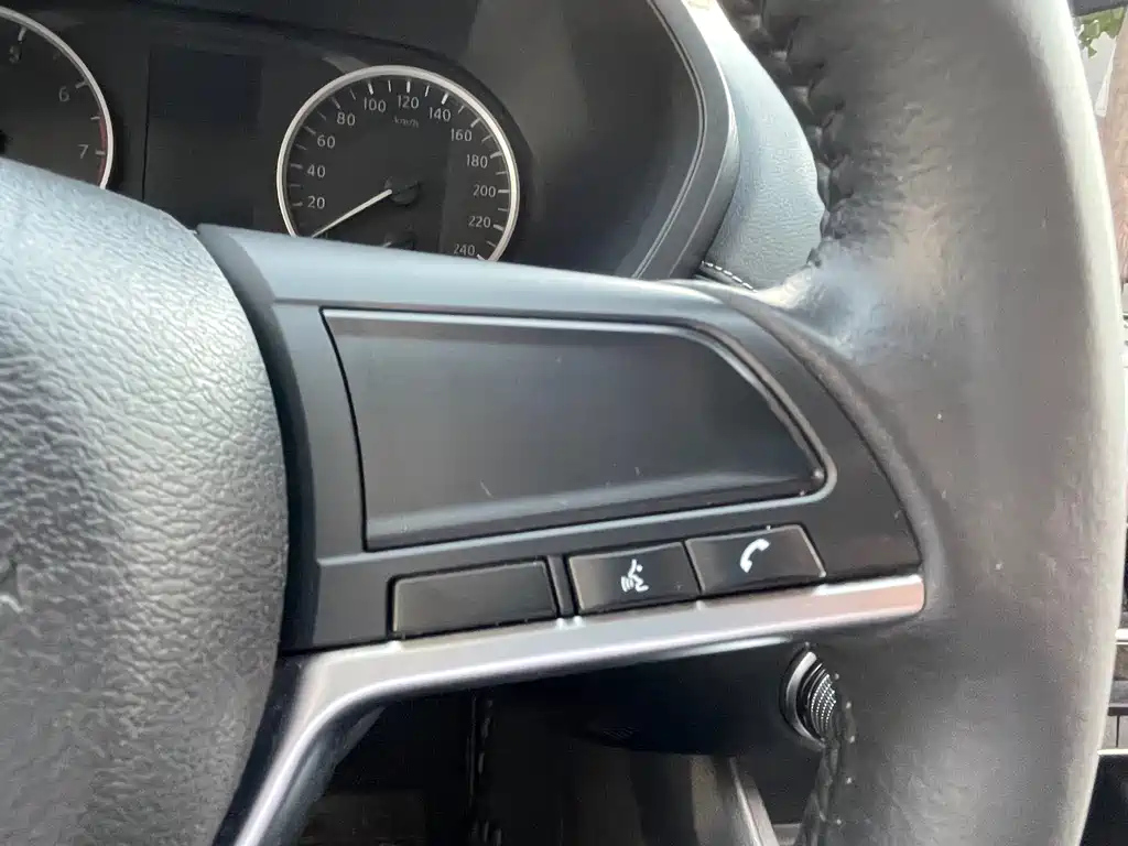 NISSAN SYLPHY 2021