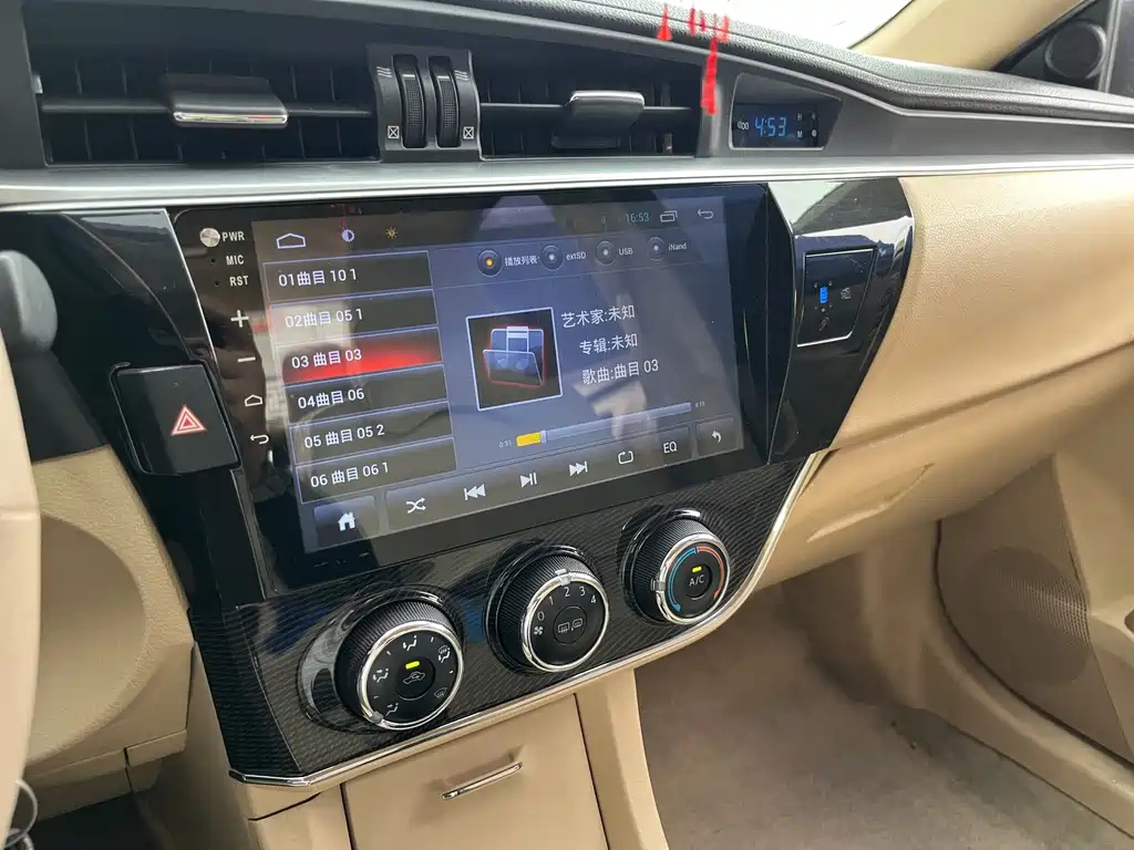 TOYOTA COROLLA 2014