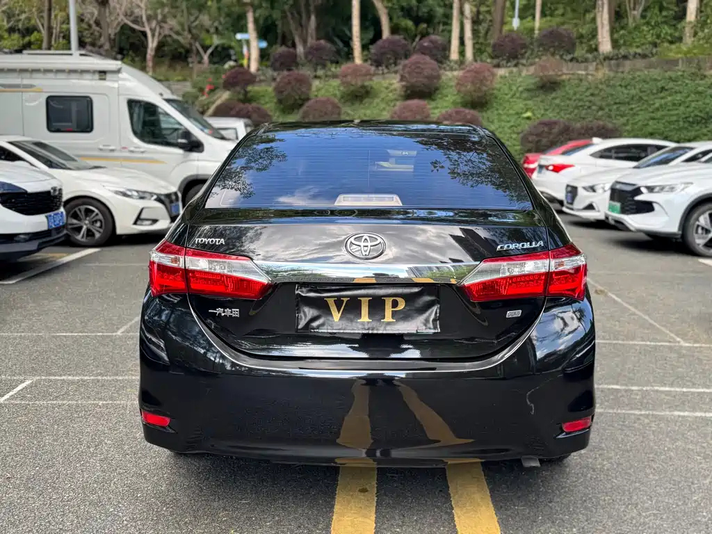 TOYOTA COROLLA 2014
