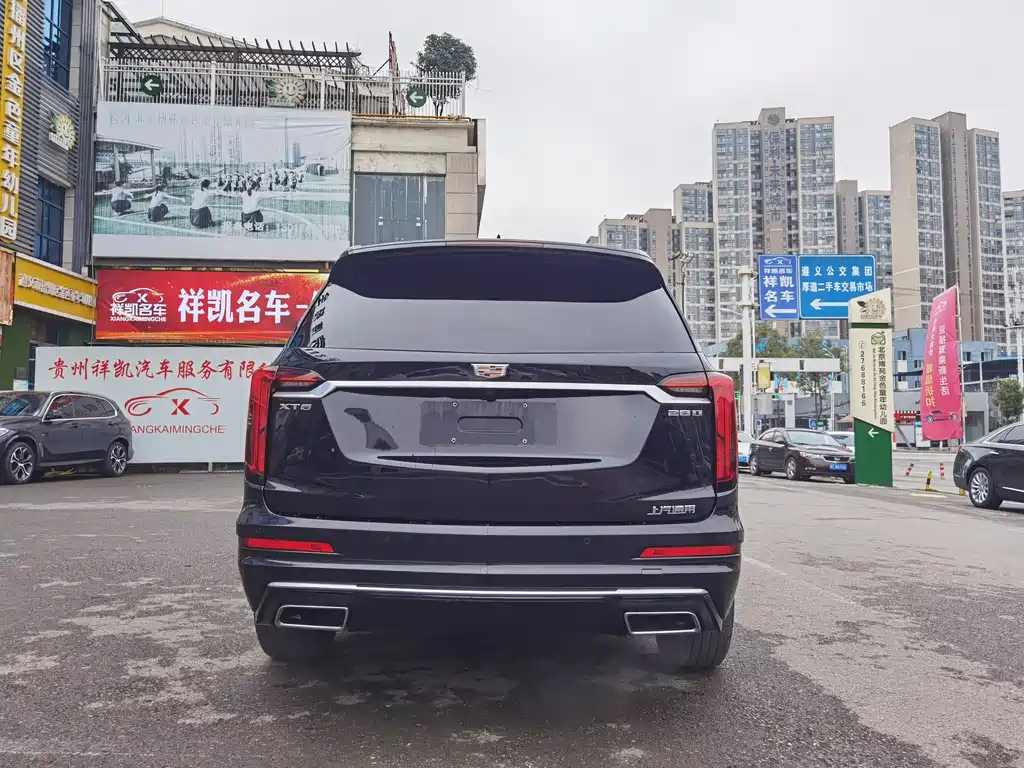 CADILLAC XT6 2021